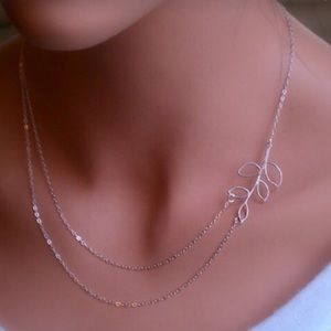 🌿Silver leaf necklace dainty layered fashion